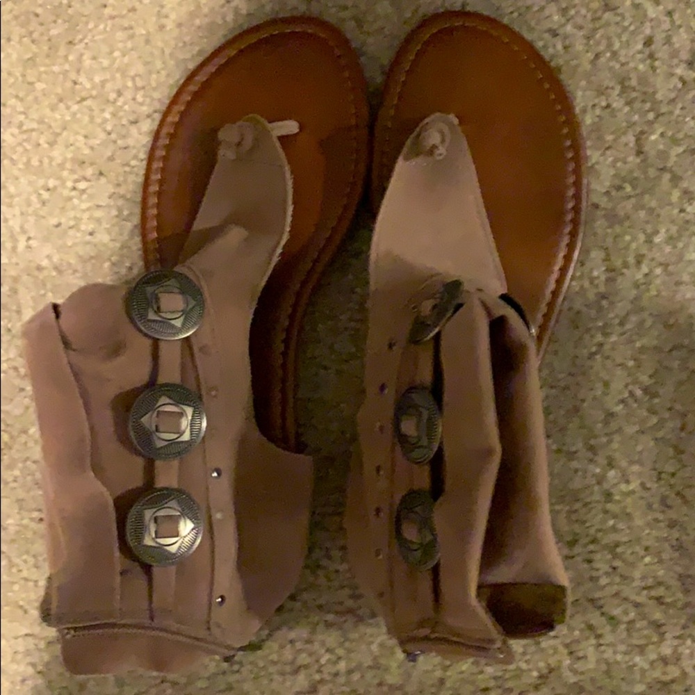 Maurice’s Casual Sandals